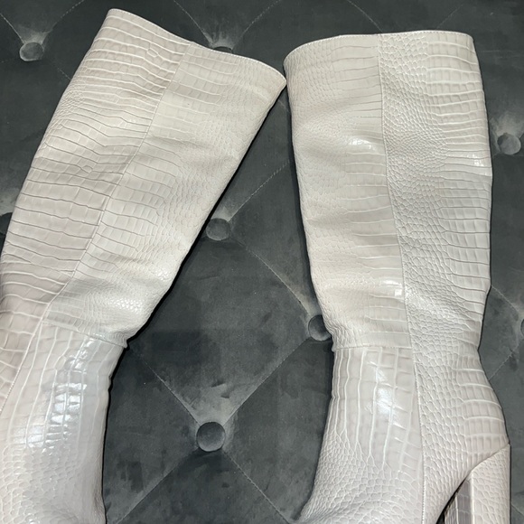 Croc boots - Picture 2 of 2